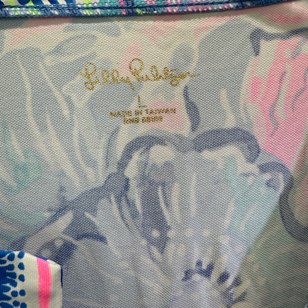 NWT Lilly Pulitzer size large blue and pink 3/4 length UPF 50+ women’s shirt - Picture 2 of 6